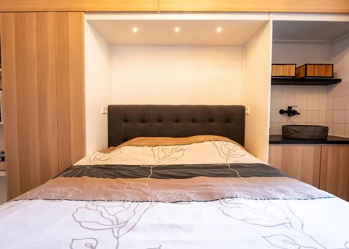 Apartmán Centrally Located Maris By Interhome